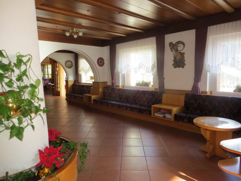 Hotel Cima Dodici วีโก ดี ฟาสซา ภายนอก รูปภาพ