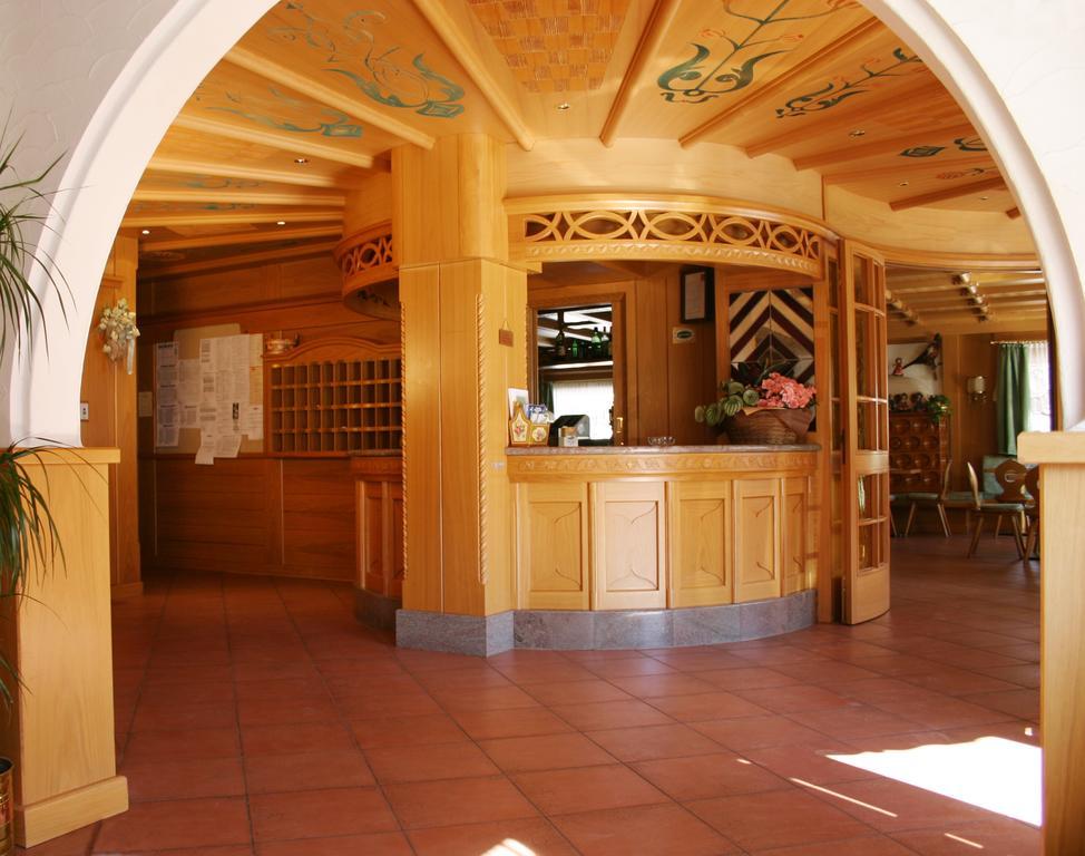 Hotel Cima Dodici วีโก ดี ฟาสซา ภายนอก รูปภาพ